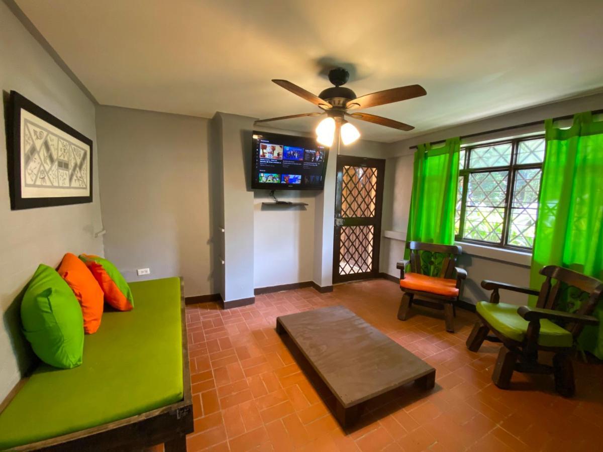 Finca Villa Chalet Del Rio Cali Farm Villa Chalet Cali River Zewnętrze zdjęcie